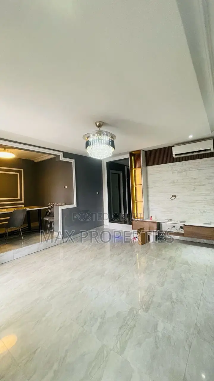 Furnished 6bdrm House in Pokuase for sale