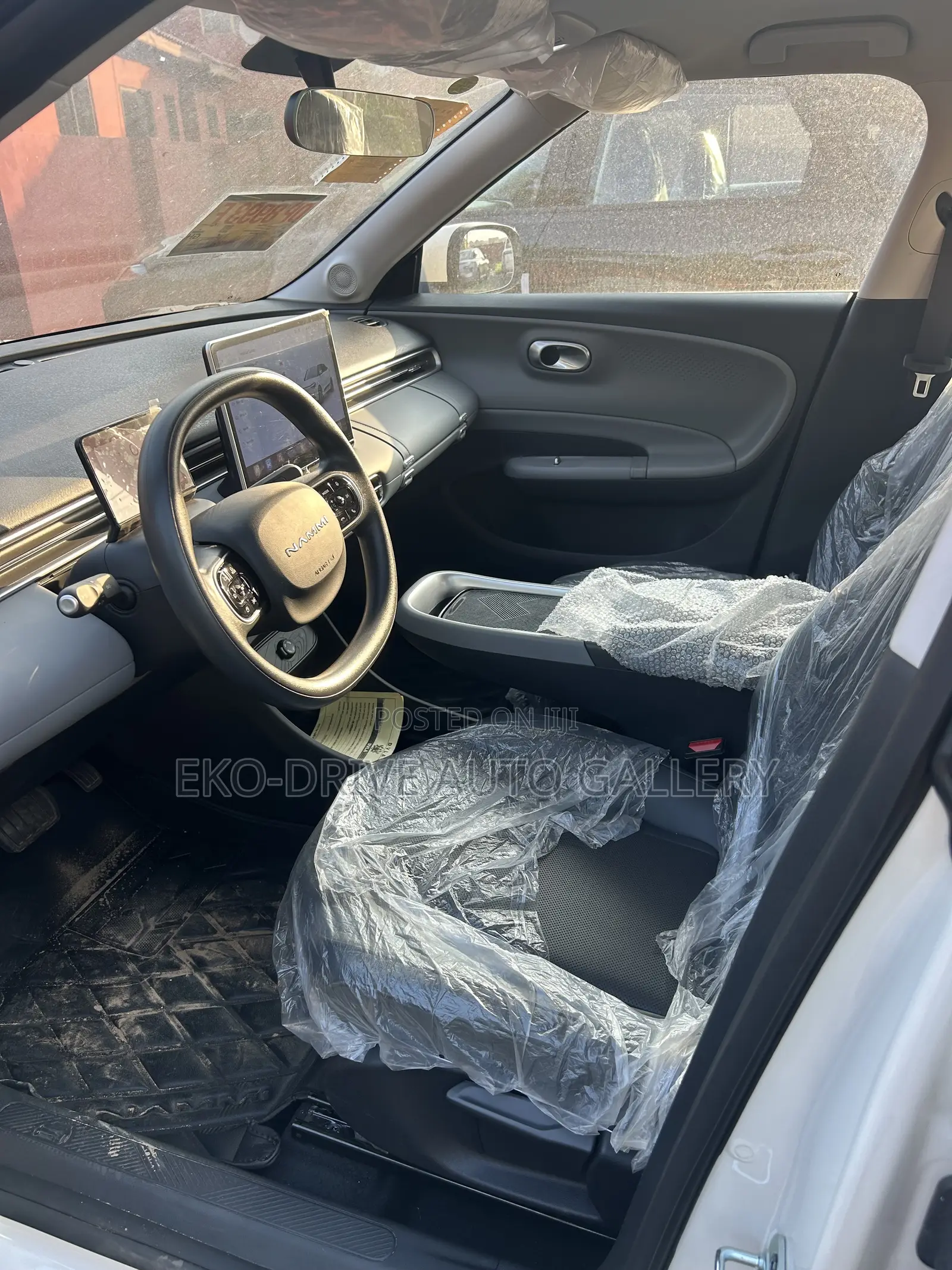 New Dongfeng Nammi 01 31.45 kWh 330 Air 2025 Ivory