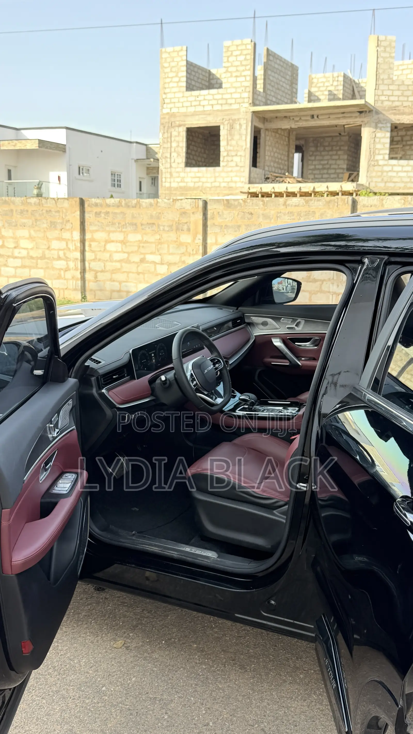 Jetour X70 Plus 1.5 5-Seater FWD 2022 Black