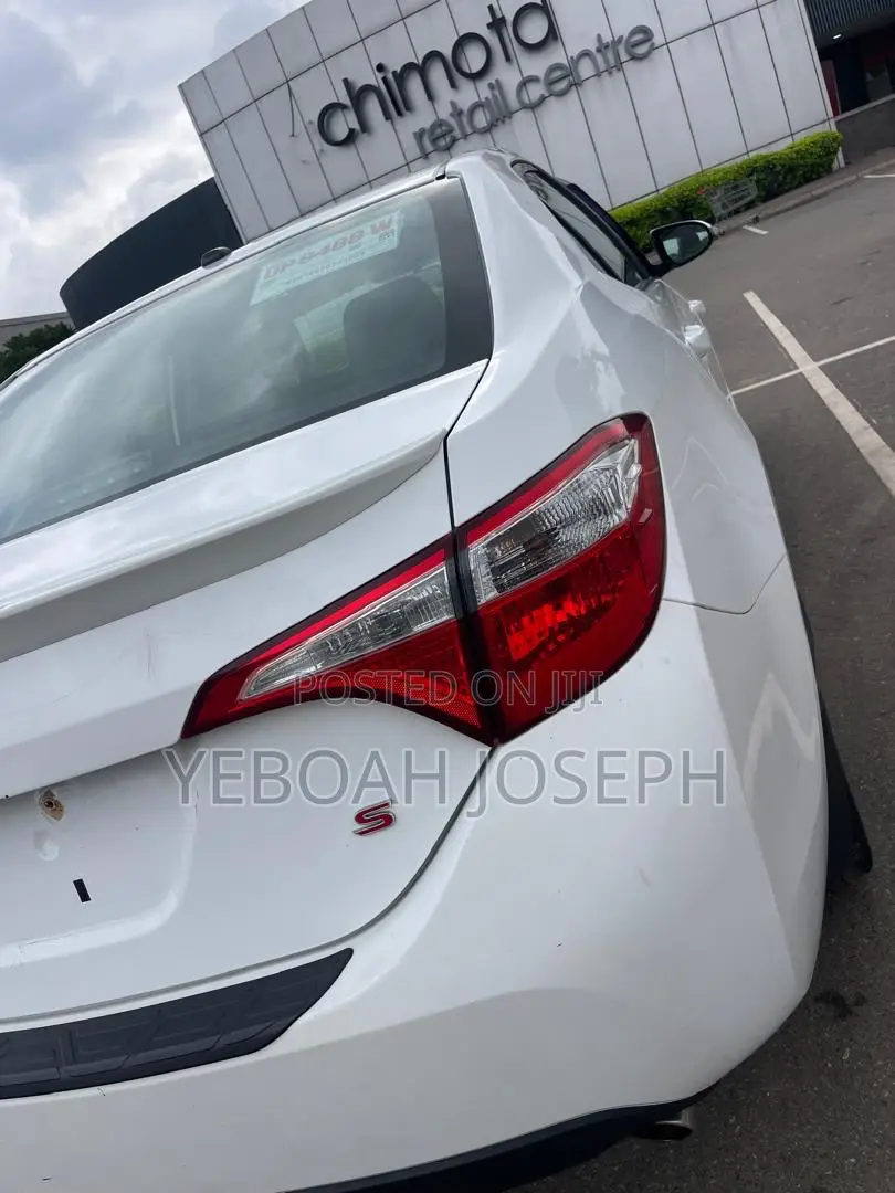 Toyota Corolla S Plus 4dr Sedan (1.8L 4cyl CVT) 2016 White