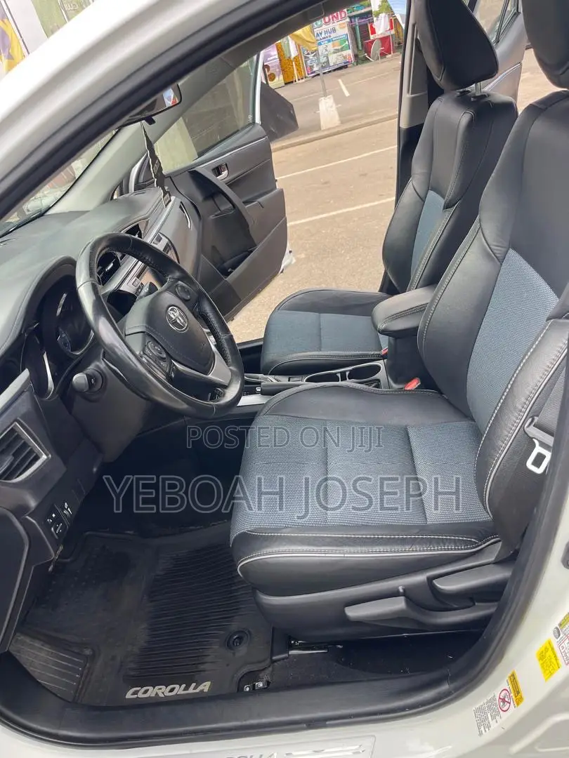 Toyota Corolla S Plus 4dr Sedan (1.8L 4cyl CVT) 2016 White