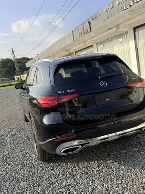 Mercedes-Benz GLC-Class GLC 300 4MATIC AWD 2023 Black
