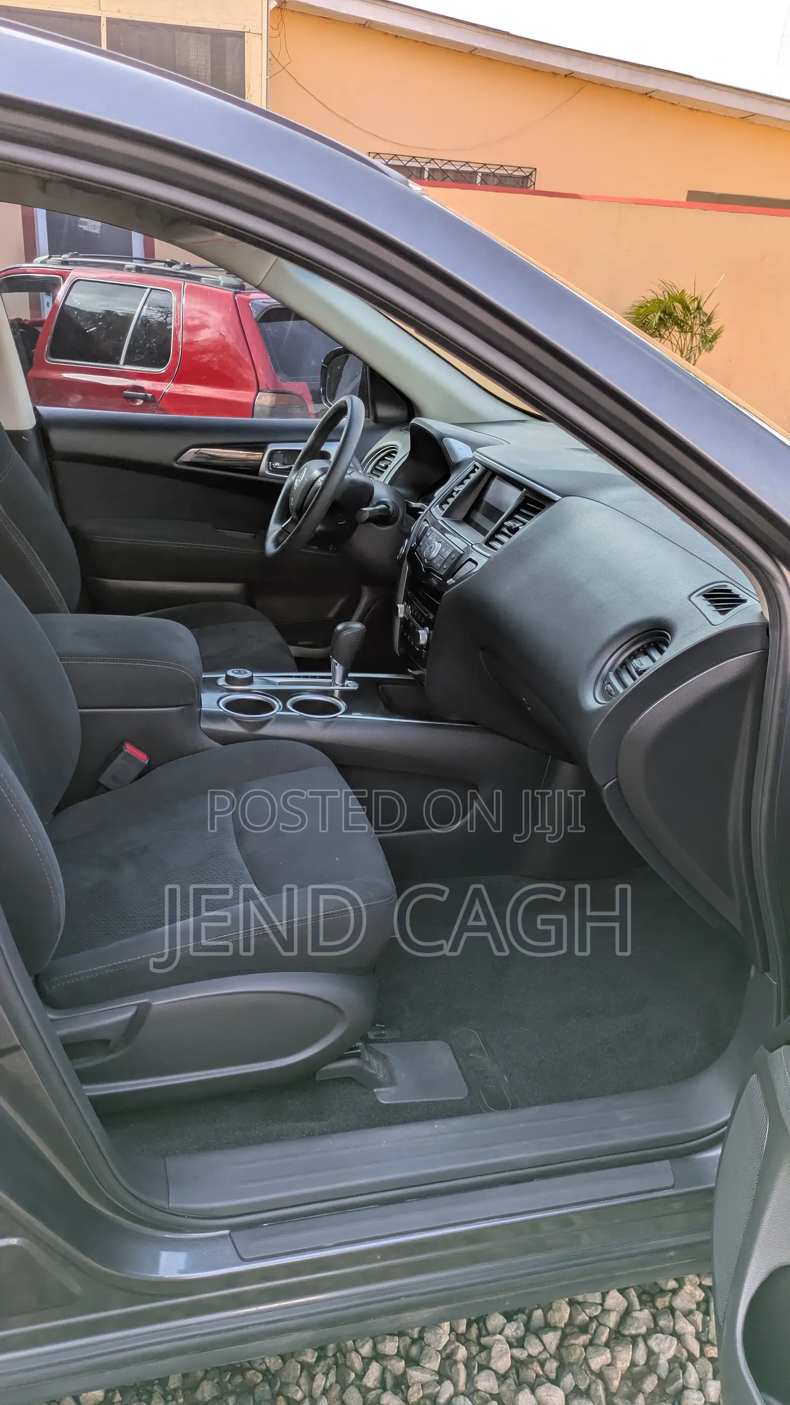 Nissan Pathfinder 2015 Gray