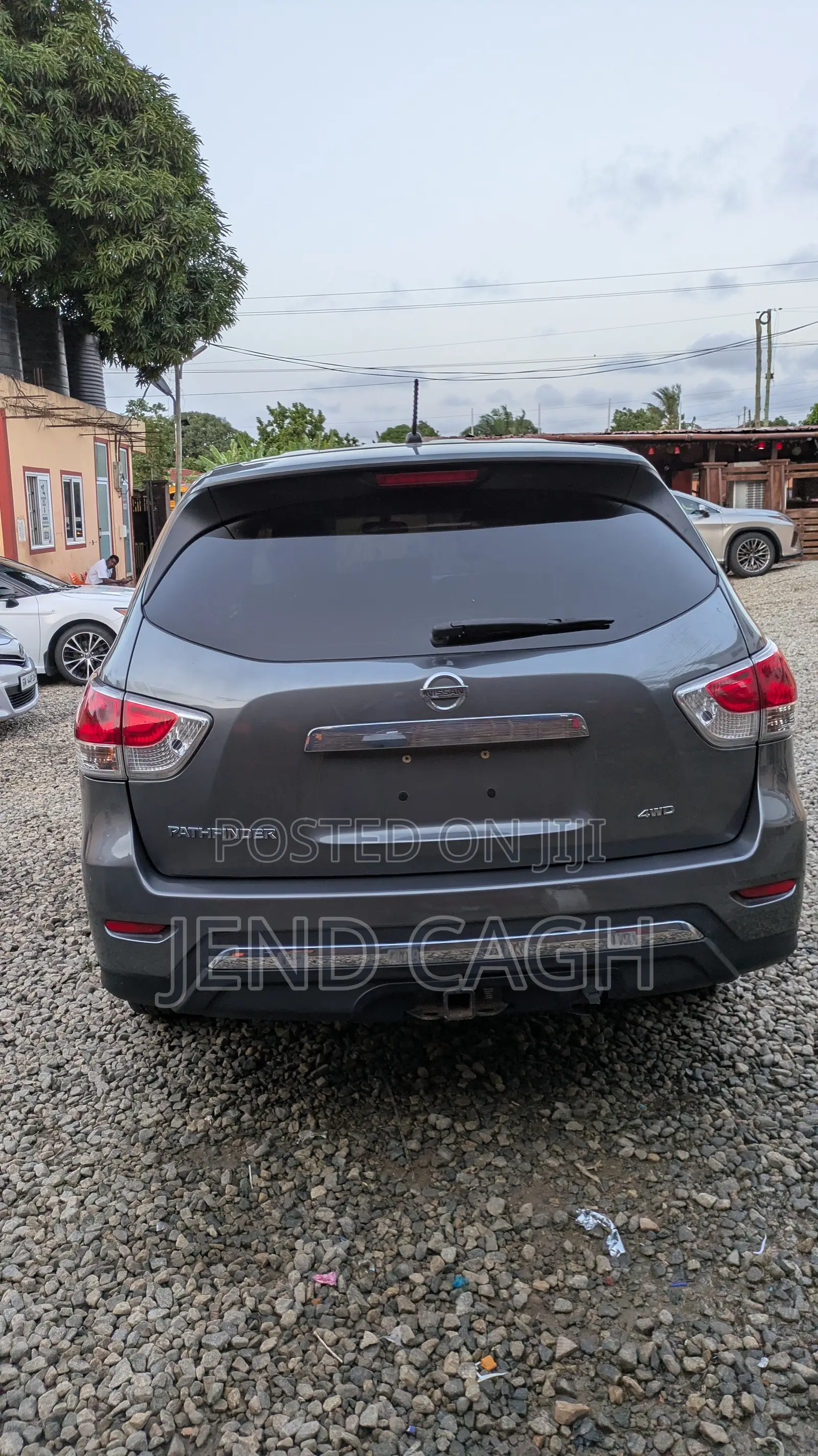 Nissan Pathfinder 2015 Gray