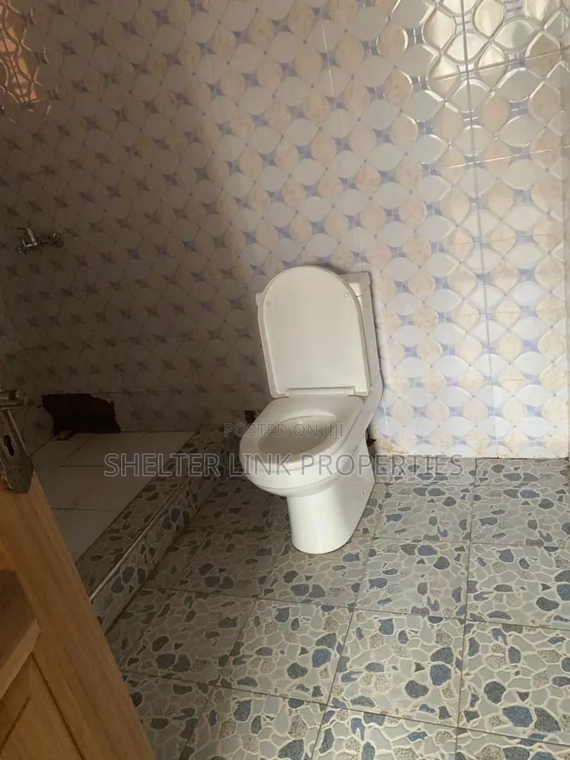 2bdrm Apartment in Dansoman, Keep Fit for rent