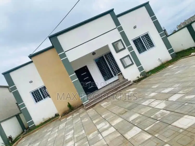 3bdrm House in Amasaman for sale