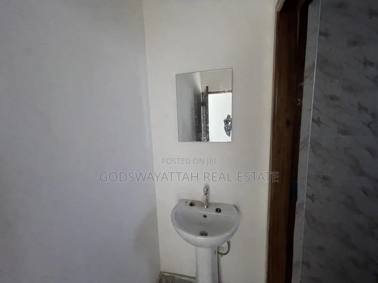 2bdrm Apartment in East Legon, Adjiriganor for rent
