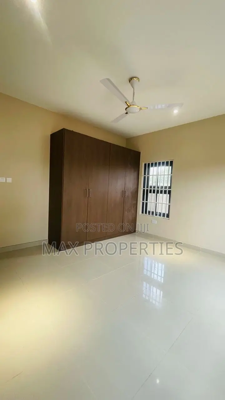 3bdrm House in Ablekuma for sale
