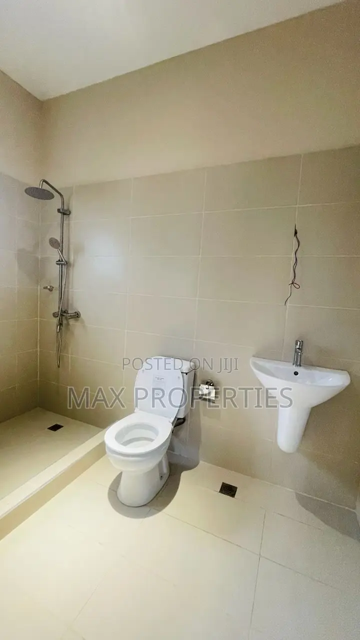 3bdrm House in Ablekuma for sale