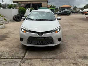 Toyota Corolla 2016 White