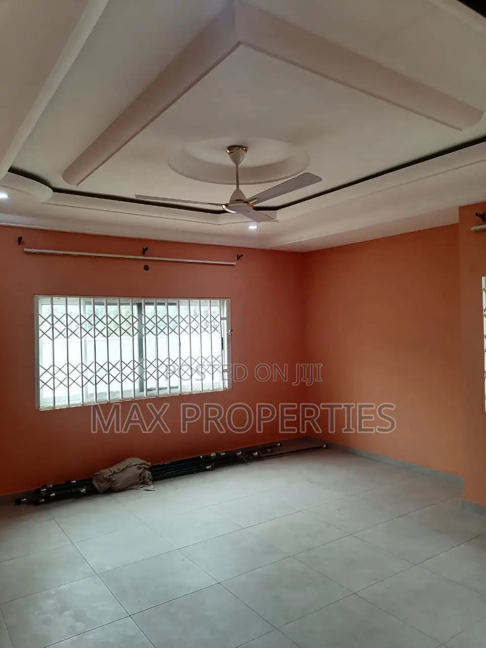 4bdrm House in Pokuase for sale