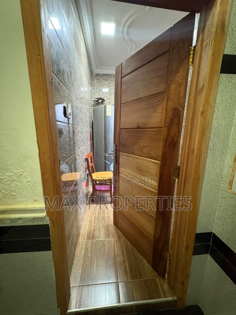 5bdrm House in Amasaman for sale