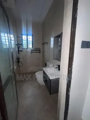 4bdrm House in Amasaman for sale