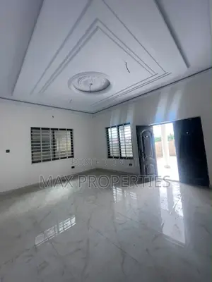 4bdrm House in Amasaman for sale