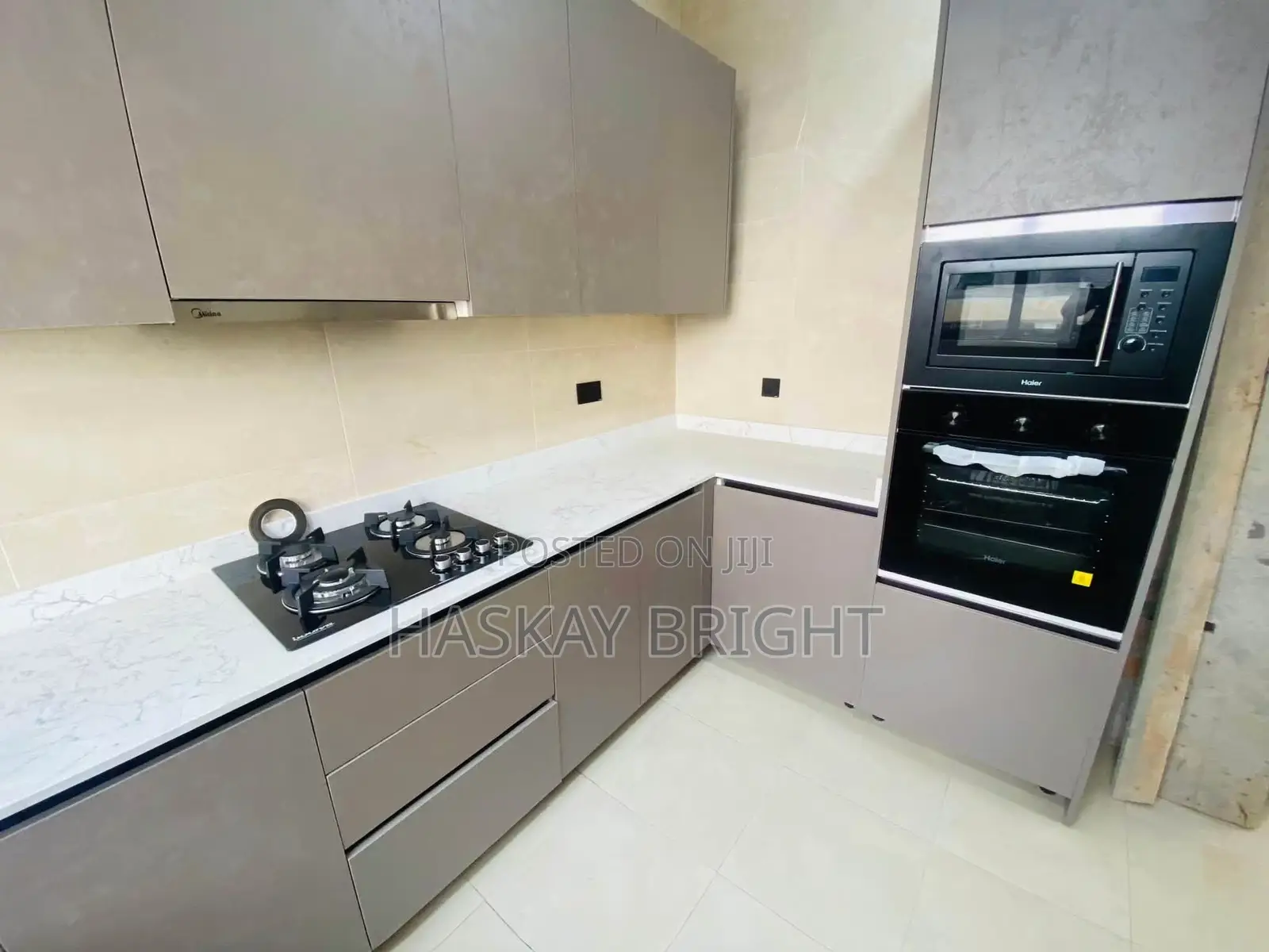 2bdrm Apartment in Abelemkpe for rent