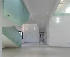 4bdrm House in Abelemkpe for rent