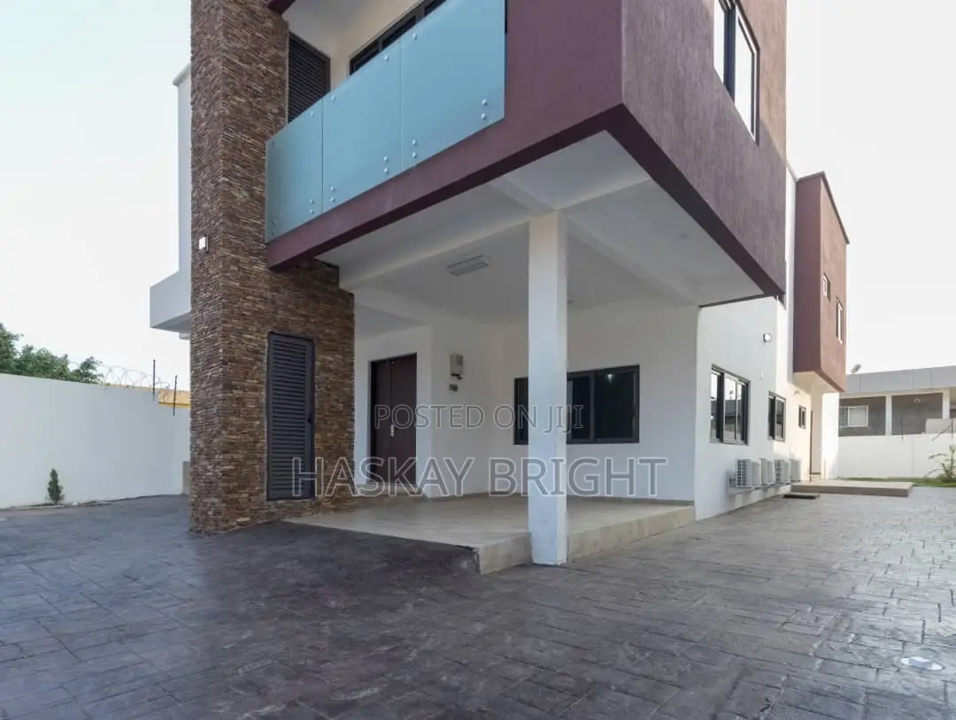4bdrm House in Abelemkpe for rent
