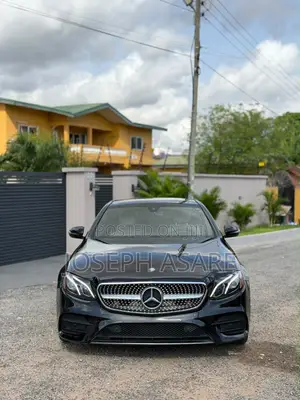 Mercedes-Benz E300 2017 Black