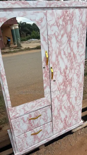 No Glass Wadrobe (Cash on Delivery)