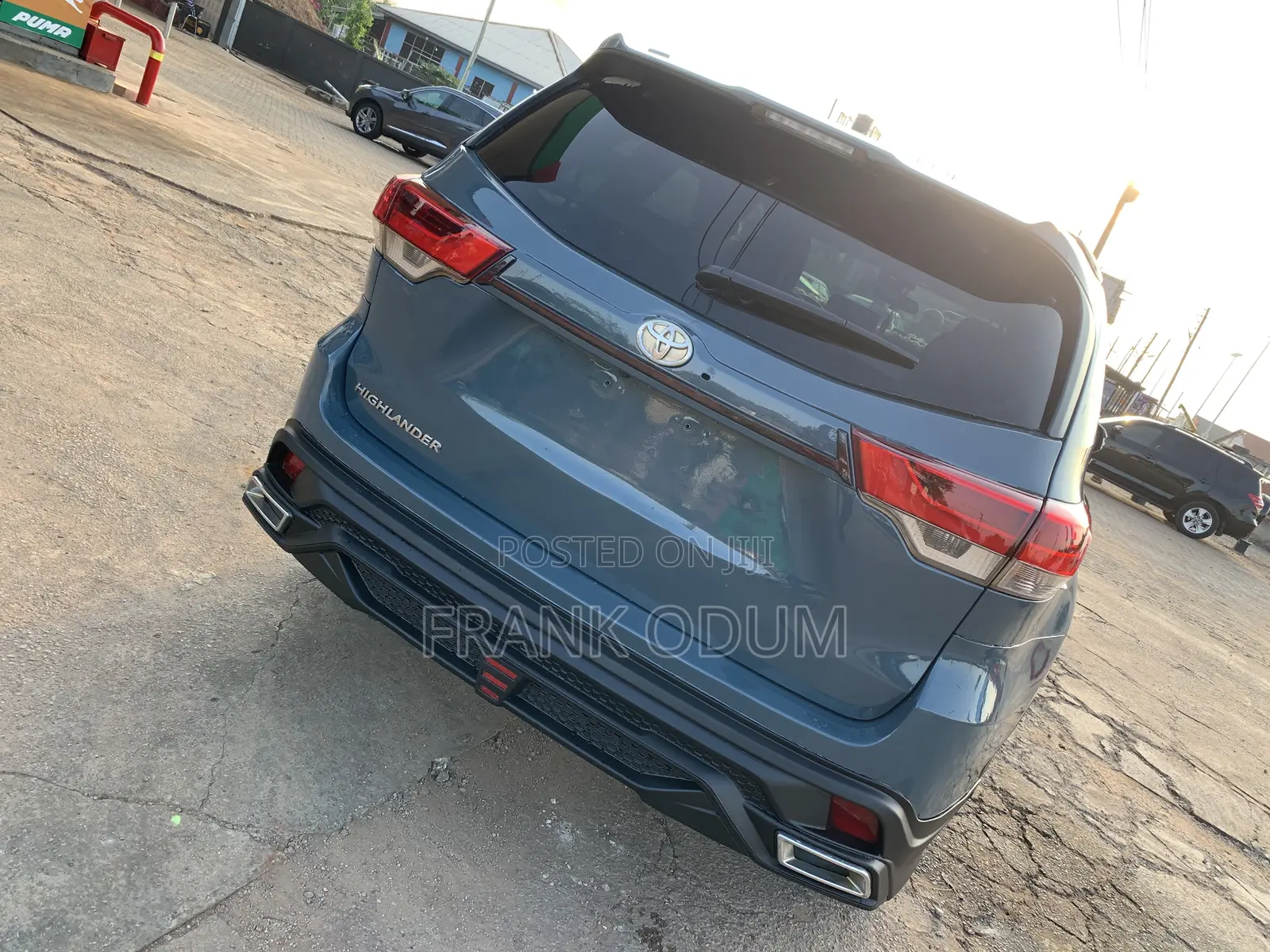 Toyota Highlander LE 4x2 V6 (3.5L 6cyl 8A) 2017 Gray
