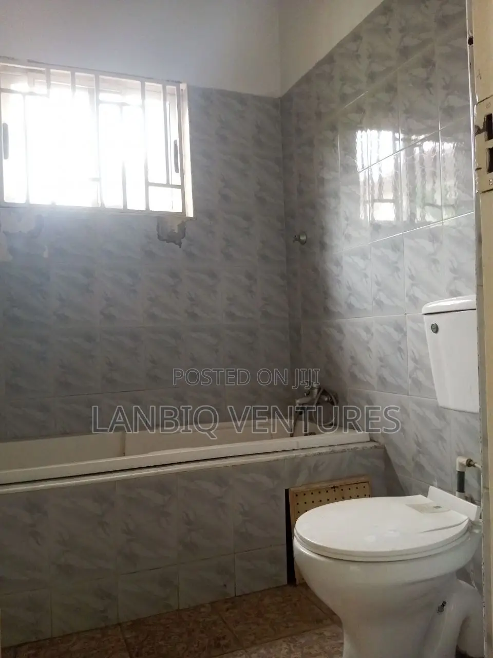 3bdrm House in East Legon for rent