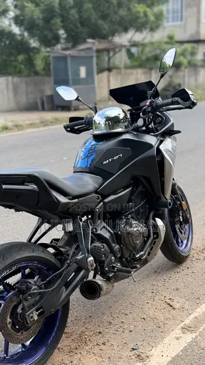 Yamaha 2024 Black