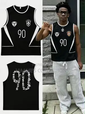 Designer Men’S Sleeveless Tank Top / Armless