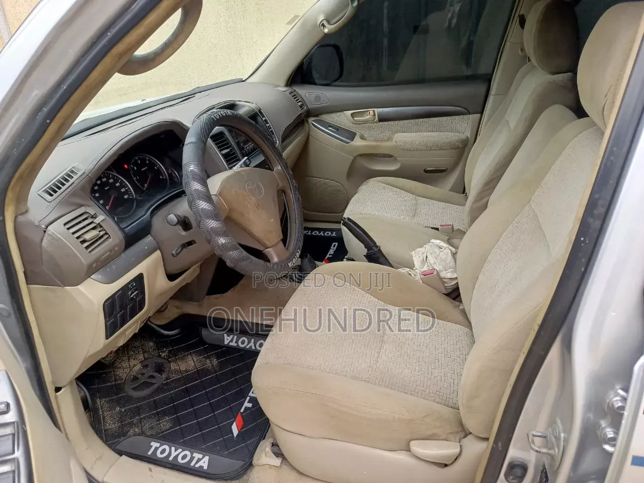 Toyota RAV4 Base 4x4 1999 Silver