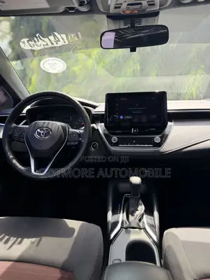 Toyota Corolla SE 2024 Blue