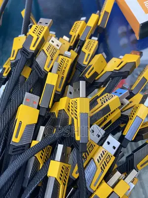 Bumblebee Zinc-Alloy 4 in 1 Data and Charging Cable