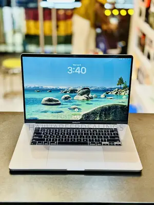 Laptop Apple MacBook Pro 2019 32GB Intel Core i9 SSD 2T