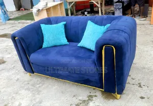 Stylish Two-in -One Couch