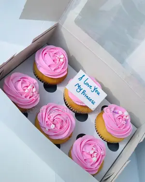 Six Pieces Cupcakes