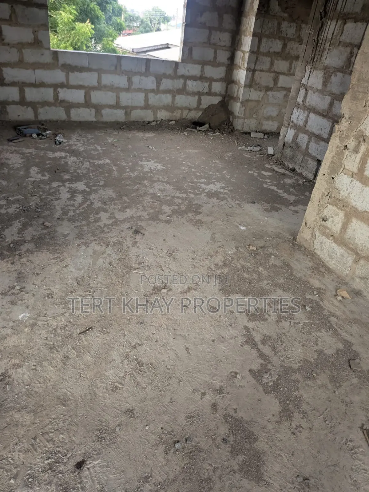 4bdrm House in Ashalaja, Amasaman for sale