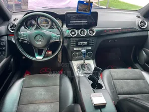 Mercedes-Benz C250 2013 Black