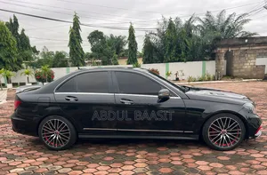 Mercedes-Benz C250 2013 Black