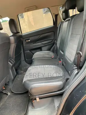 Mitsubishi Outlander 2020 Black