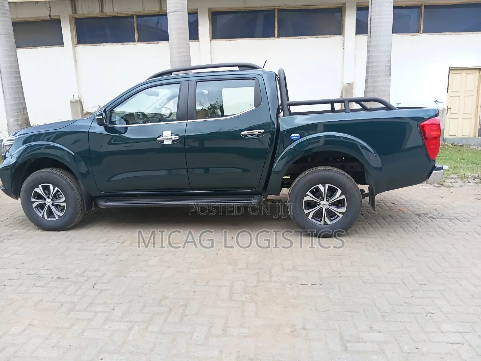 New Nissan Pick-Up 2025 Green