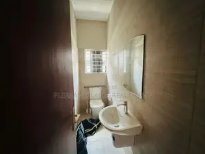 2bdrm House in Pleasantplaces And, Oyarifa for sale