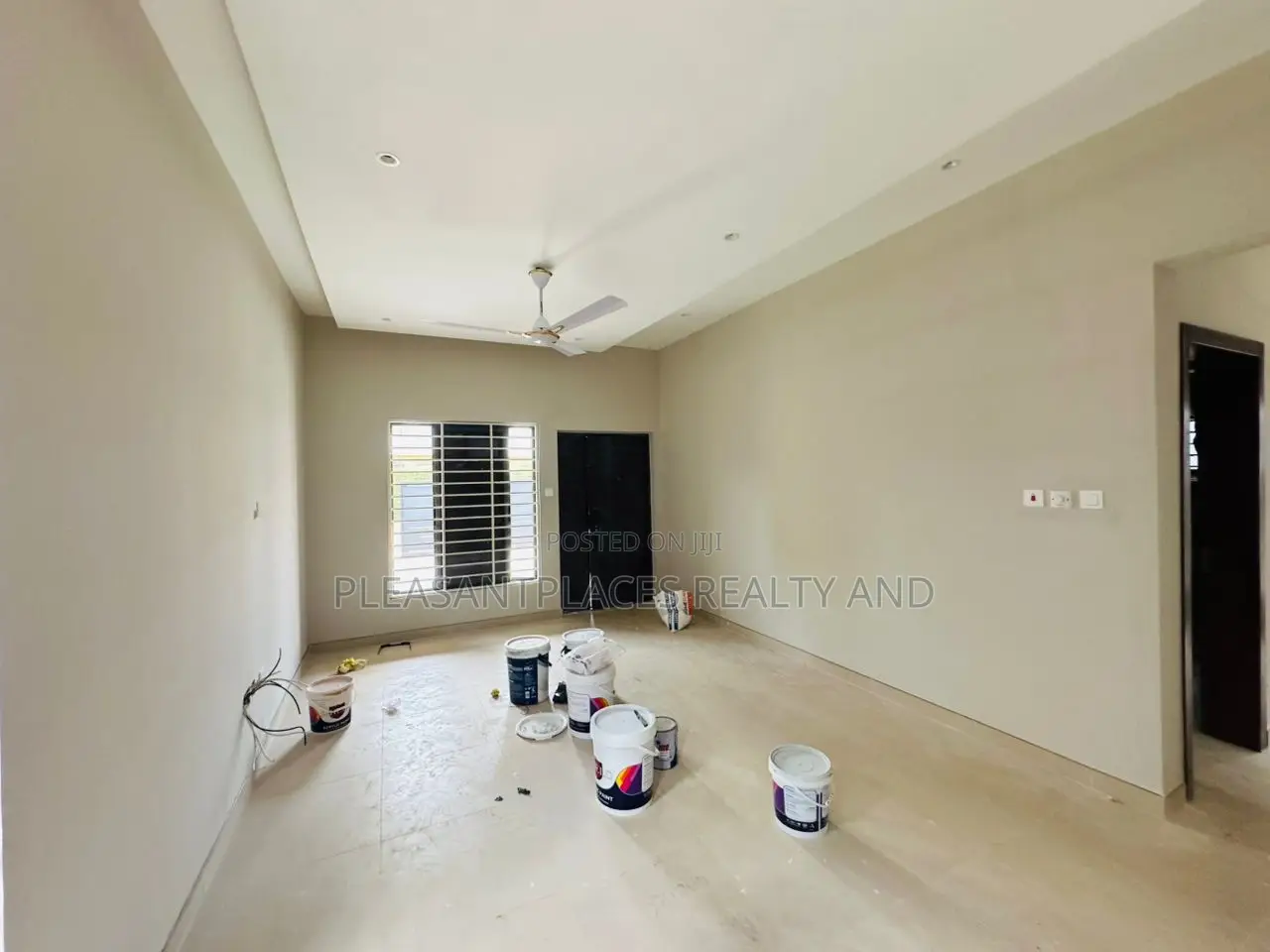 2bdrm House in Pleasantplaces And, Oyarifa for sale