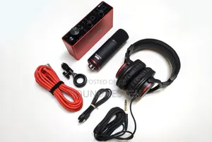 Focusrite Scarlett 2i2 3rd Gen Studio Bundle