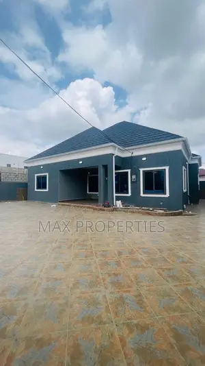 3bdrm House in Ablekuma for sale