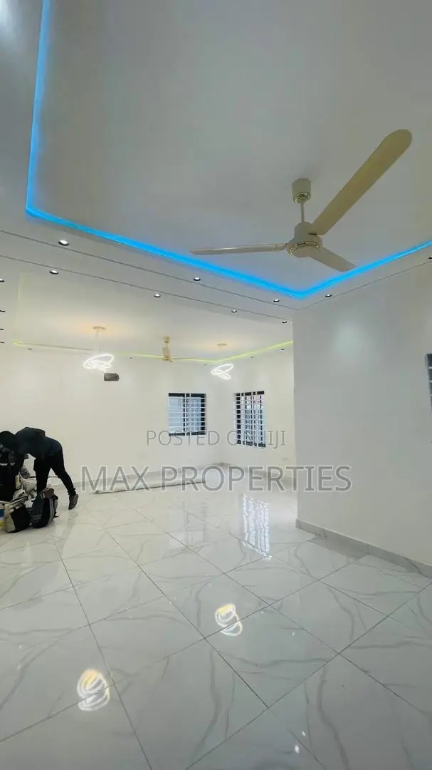 3bdrm House in Ablekuma for sale