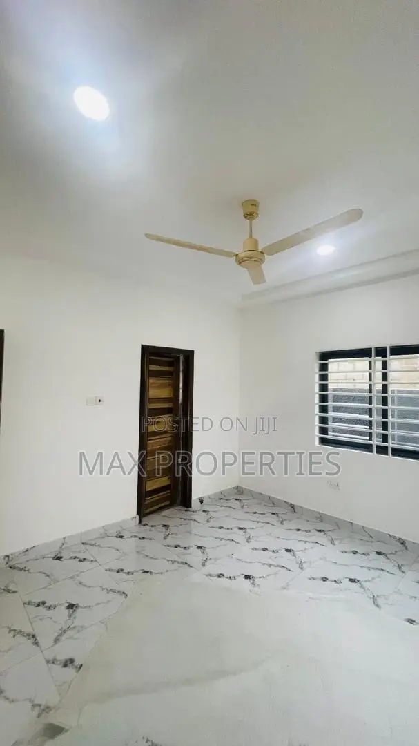 3bdrm House in Ablekuma for sale