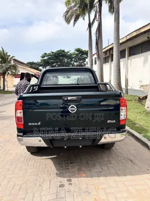 New Nissan Pick-Up 2025 Green