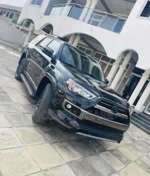 Toyota 4-Runner Limited 2021 Black