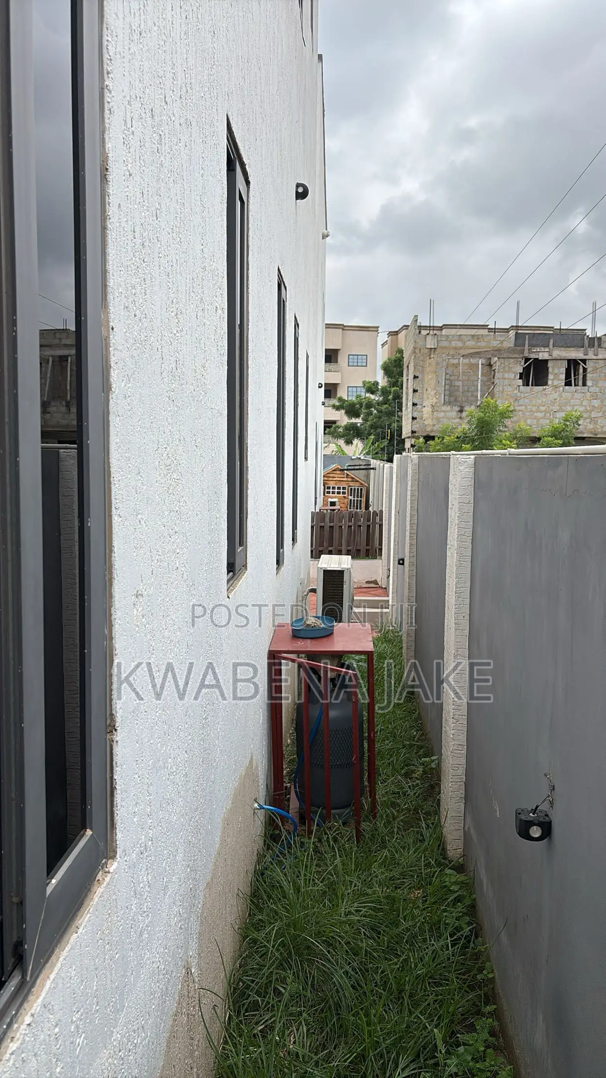3bdrm Villa in Adenta for rent