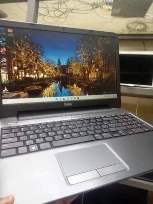 Laptop Dell Latitude 3540 8GB Intel Core i3 SSD 256GB