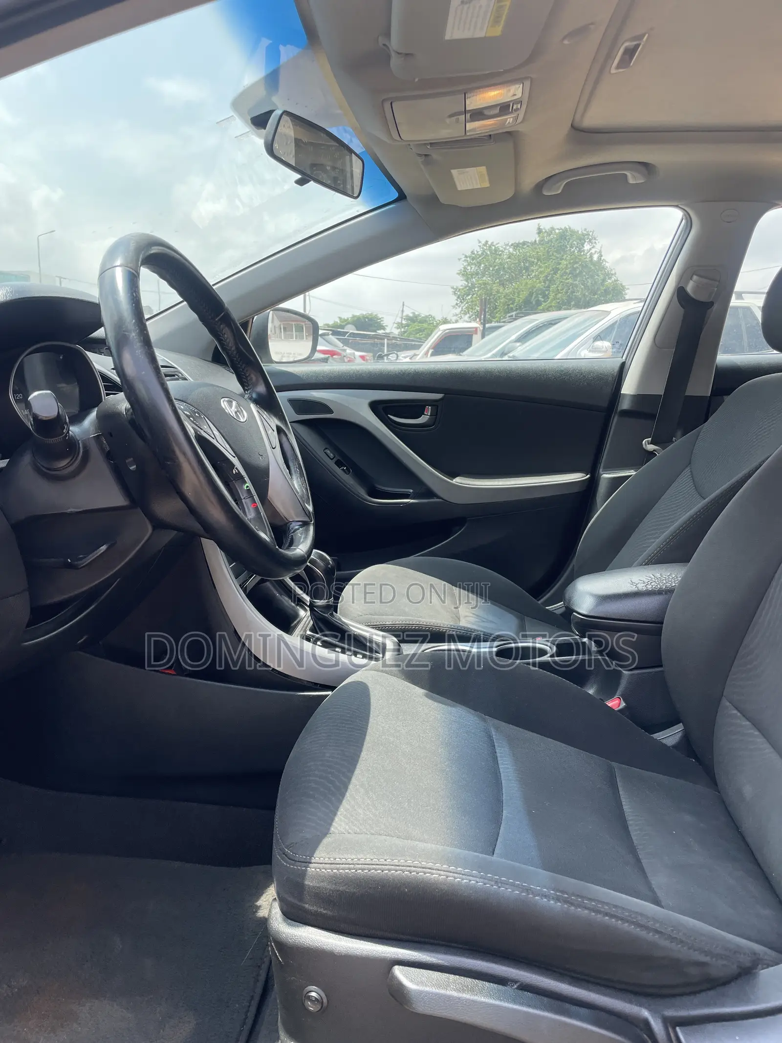 Hyundai Elantra 2015 Silver