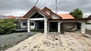 3bdrm House in East Legon for rent
